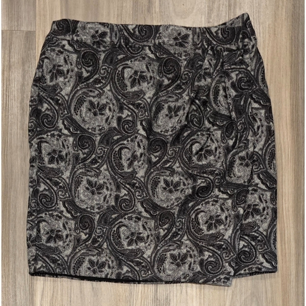 Talbots Black & Gray Wool Blend Paisley Wrap Skirt size 10P